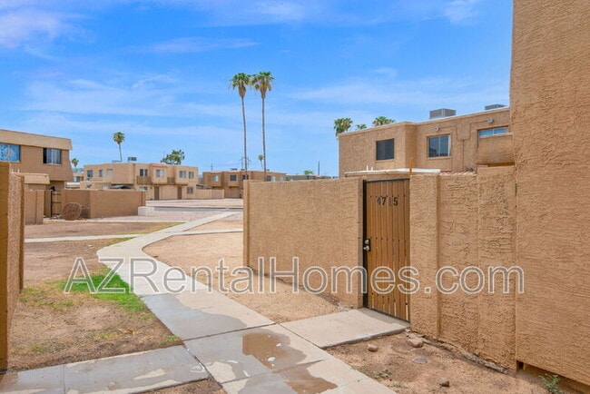 Photo - 4715 E Jones Ave