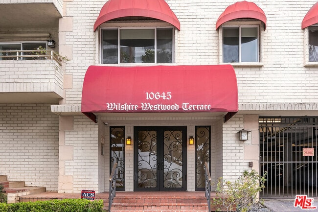 Building Photo - 10645 Wilshire Blvd Unit 304 Rental