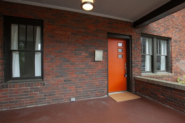 Photo - Gorgeous 2/1 Midtown Unit Walking Distance to Piedmont Park & Atlanta BeltLine!