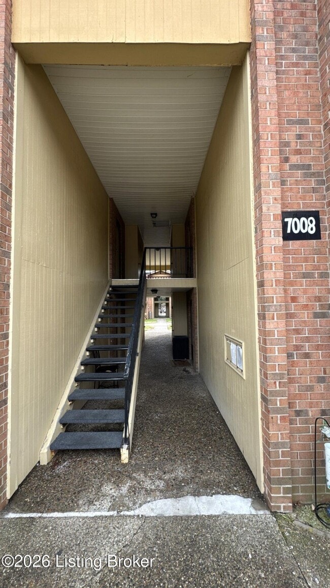 Photo - 7008 Wildwood Cir