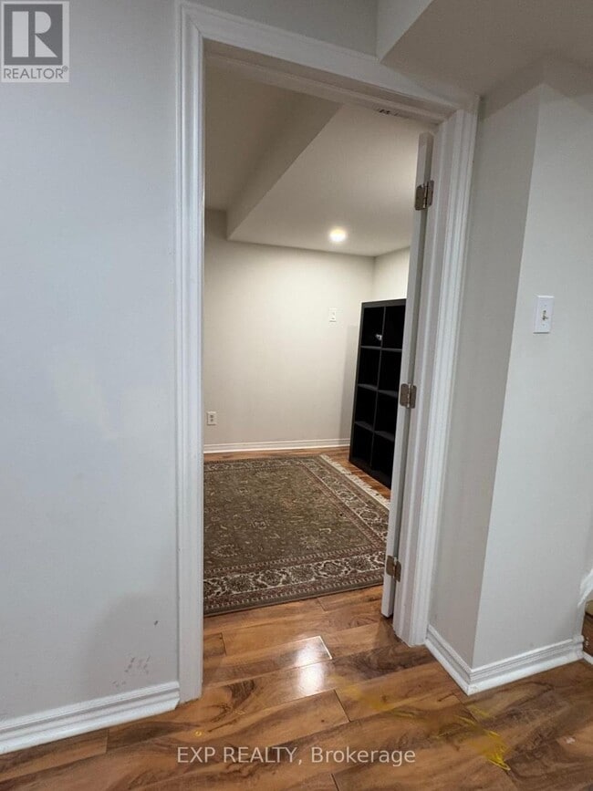 Photo - 1483 Princeton Crescent