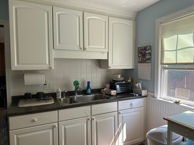 Photo - 144 Manthorne Rd Unidad 1