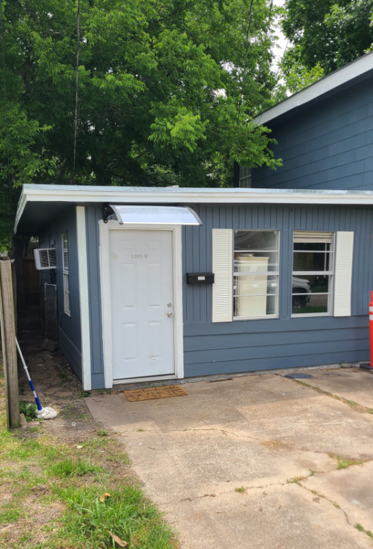 Photo - 1205 Milam St Apartment Unit B
