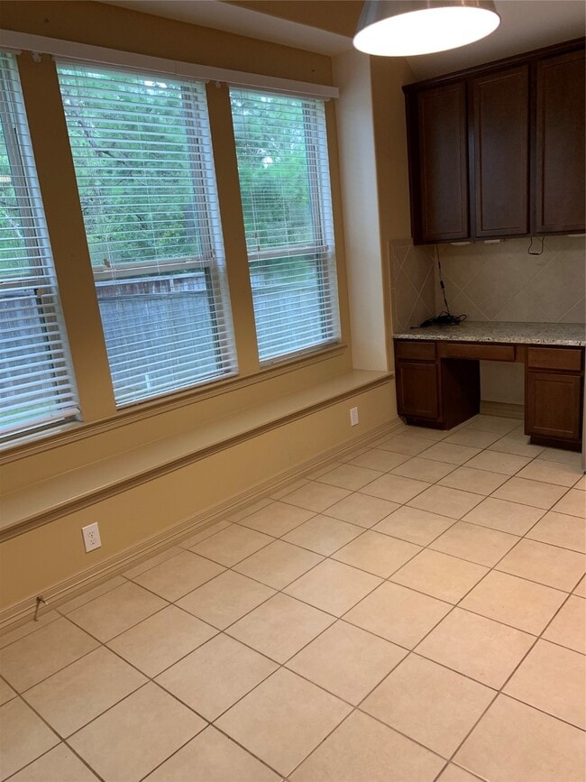 Building Photo - 254 Hearthshire Cir