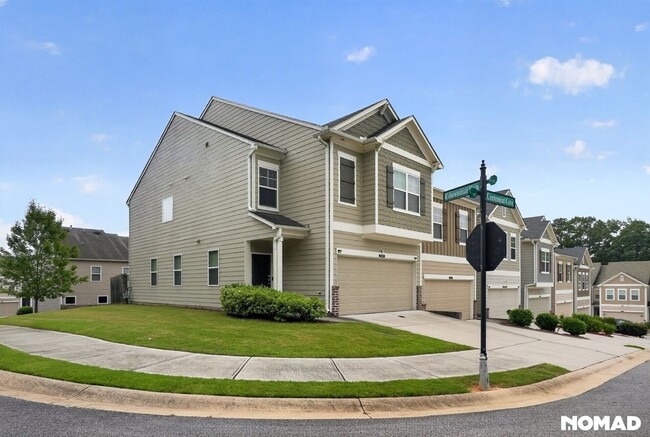 Photo - 2560 Centennial Pl
