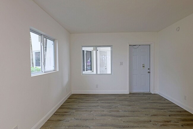 Photo - Ben Mar 2590-105 Unit 2590 First Street, 105