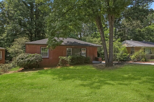 Photo - 3127 Cloverhurst Dr