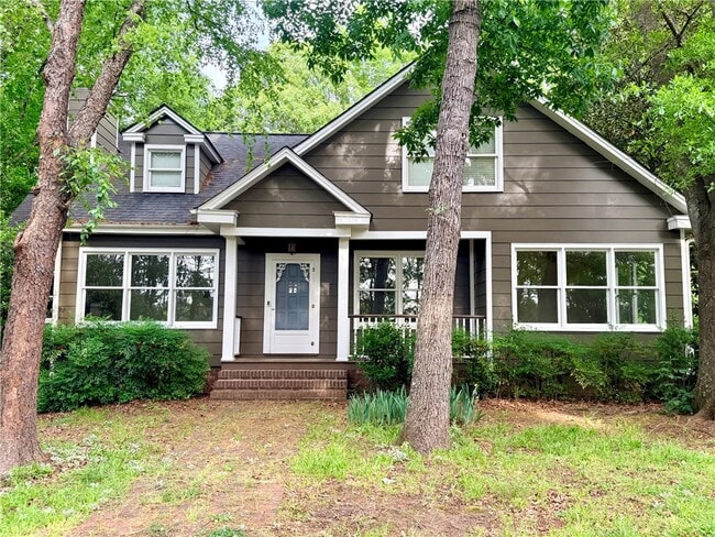 Building Photo - 107 Stardust Ln