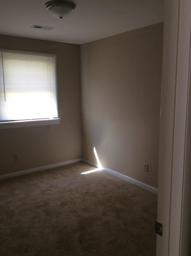 Photo - Nice home in a great neighborhood