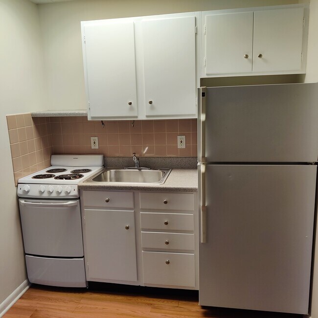 Photo - 1091 Pine St Unit #3