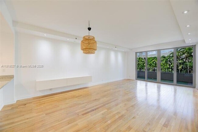 Photo - 151 Crandon Blvd Unit 151 Crandon Blvd  336