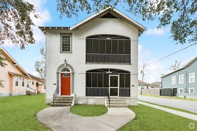 Building Photo - 3138 Louisiana Ave Pkwy Unit Upper Rental