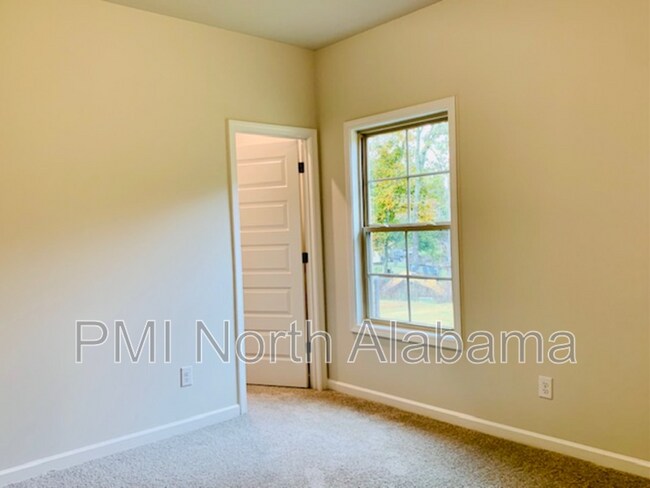 Photo - 108 Grv Hl Cir