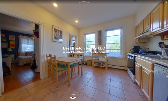 Photo - 125 Hampshire St Unit 3