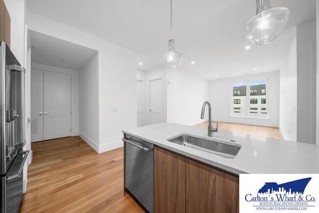 Photo - 218 Old Colony Ave Unidad 306