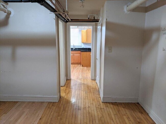 Photo - 1 bedroom in Chicago IL 60201 Unit 54-G