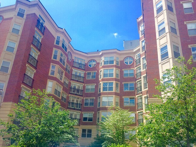 Landmark Square Apartments