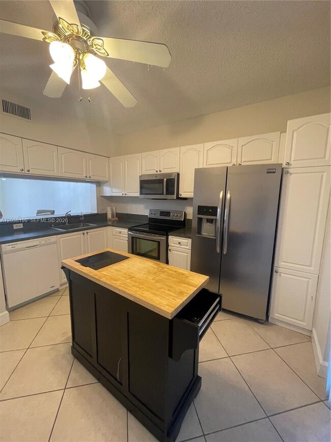 Photo - 3100 SW 50th St