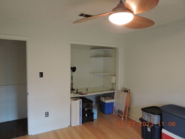 Photo - Great Southdowns Home on Parade Route