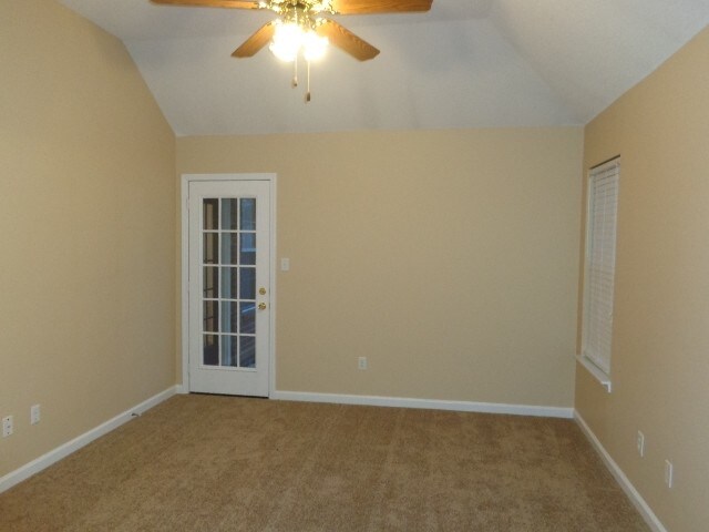 Photo - 5928 Stafford Dr