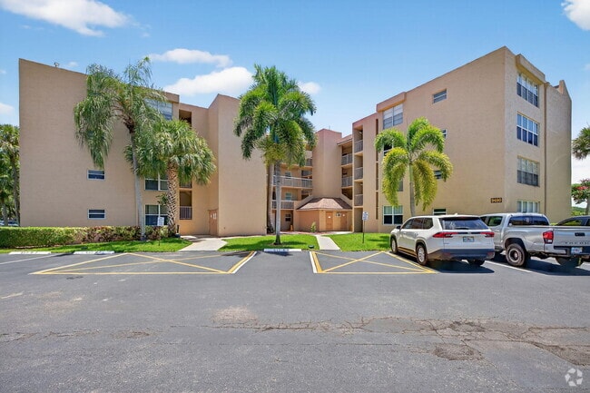 Building Photo - 9480 Tangerine Pl Unit 202 Rental