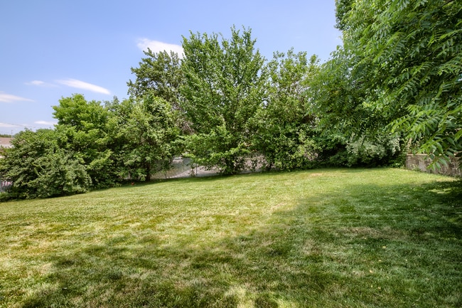 Photo - 7105 N Walnut St Unit 7105 N Walnut