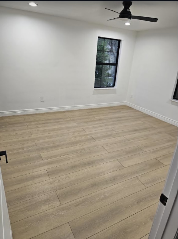 319 W West St