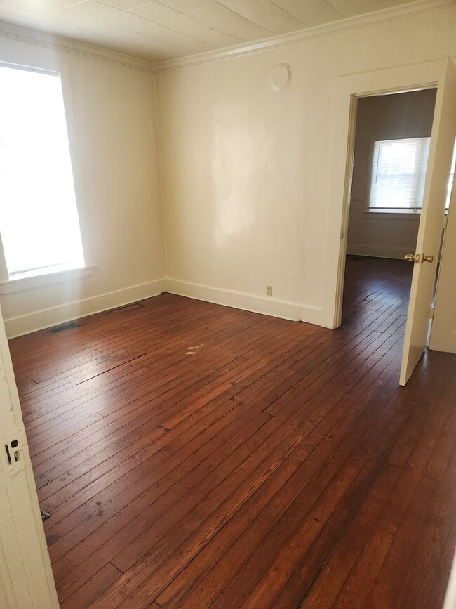Photo - 3 BR near University of Saint Francis