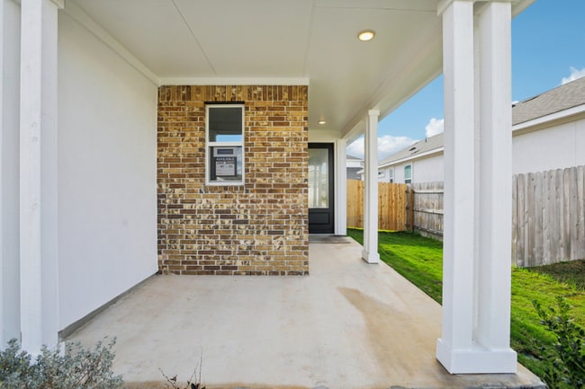 Photo - 1004 Yaupon Holly Dr