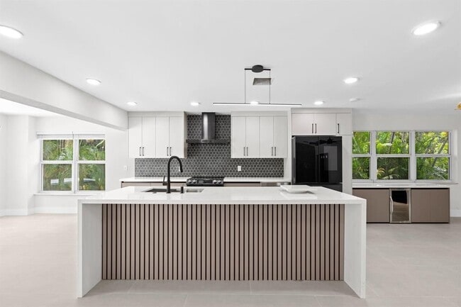 Photo - 1833 NW 104th Ave