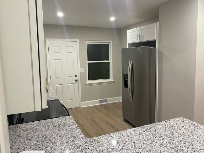 Photo - 4222 Walker Rd Unidad 4222 Walker Rd.