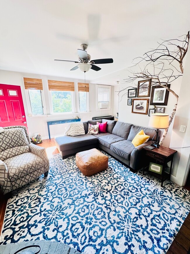 2 Naples Ave Unit First floor