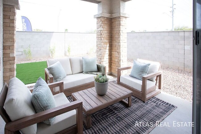 Photo - 1120 W Villa Theresa Dr