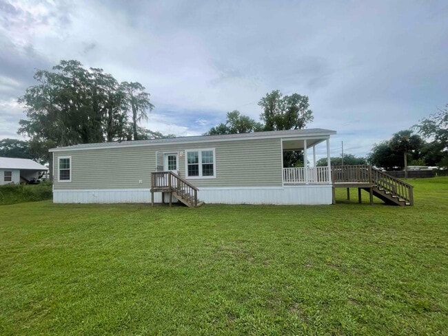 Photo - 14545 Congress St