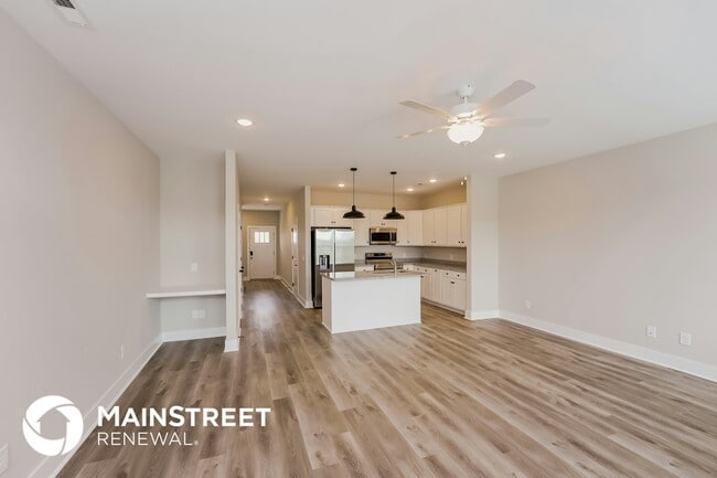 Photo - 142 Noble Pk Cir