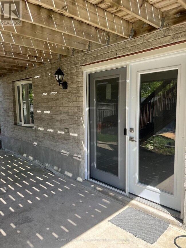 Photo - 198 Summerfield Dr