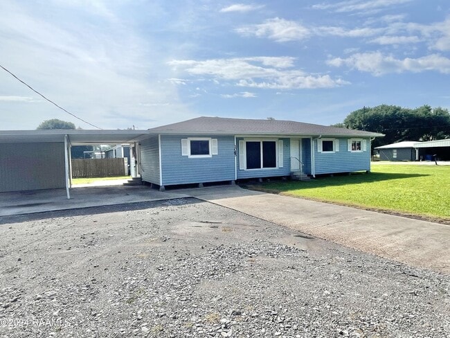 Photo - 1085 Anse Broussard Hwy