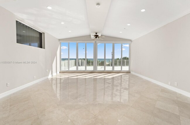Photo - 5601 Collins Ave Unit M12
