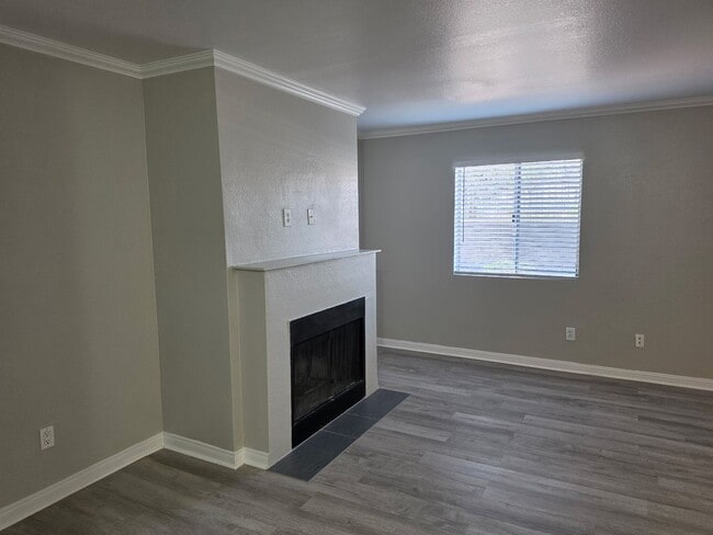 Photo - Charming 3 bed 2 bad located at Park 1