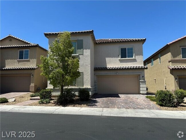 Building Photo - 7726 Pyrenees Park Dr Rental