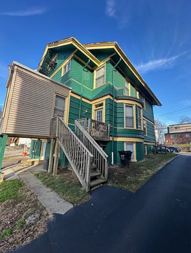 Photo - 2359 Ohio Ave Unidad 2