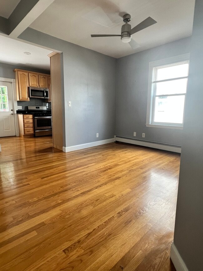 Photo - 37 Winchester St Unit 37