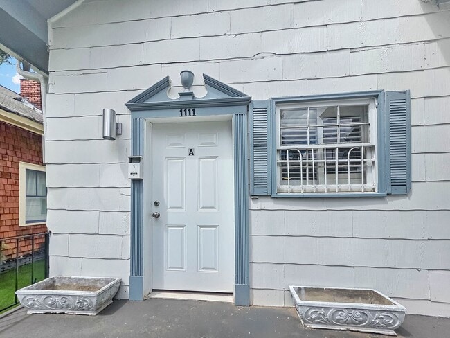 Photo - 1111 Lawton Pl SW Unidad 1111 Lawton  A [Roman]