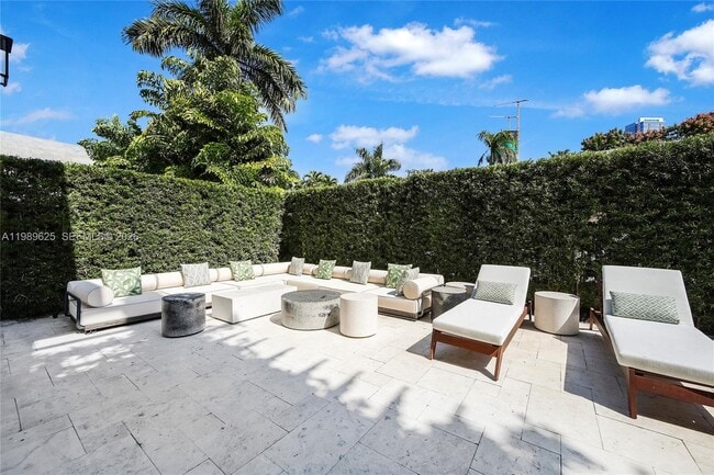 Photo - 1898 S Miami Ave