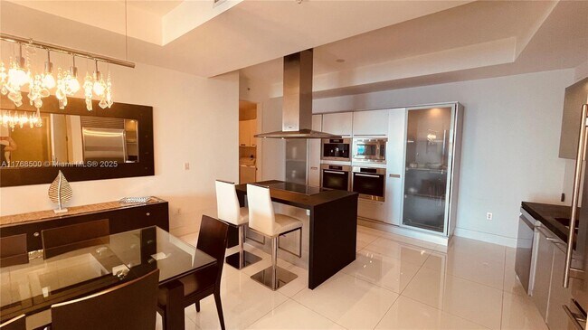 Photo - 18201 Collins Ave Unidad 4506