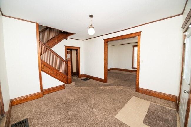 Photo - 4 bedroom / 1.5 bath home for rent in Valparaiso