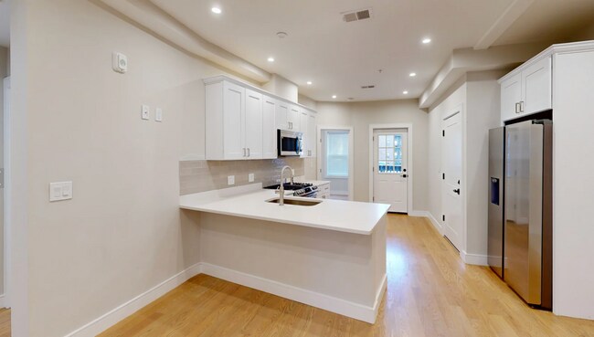 Photo - 164 Allston St Unit 2