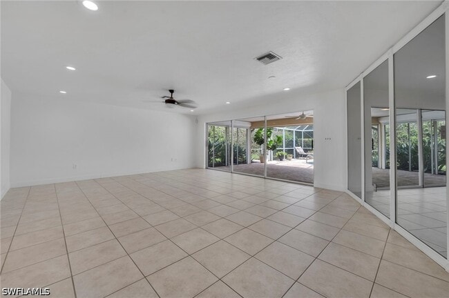 Photo - 656 Binnacle Dr