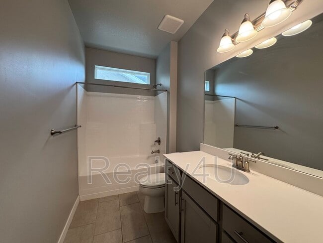 Photo - 1433 Dairy Ln
