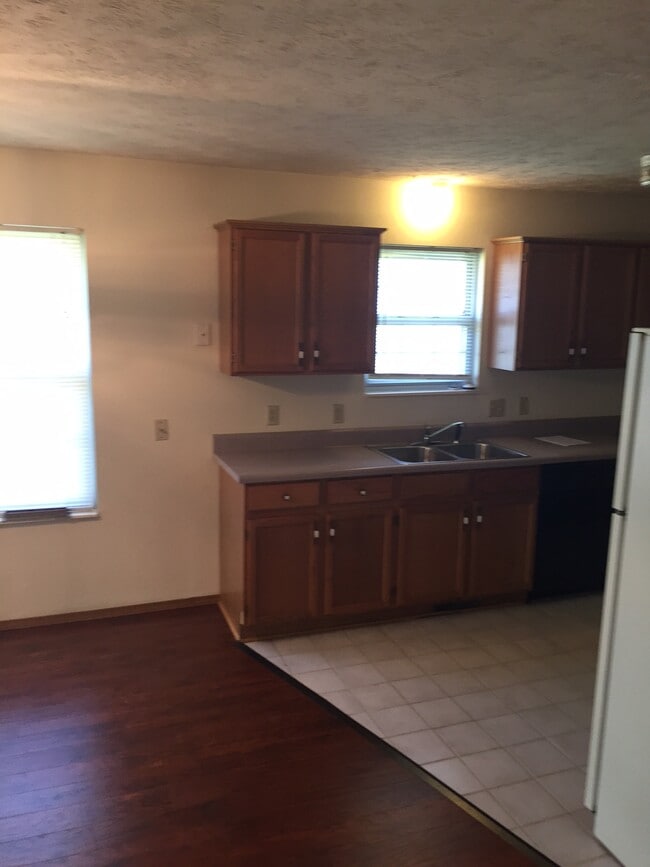 Photo - 3360 S Parkmont Ct